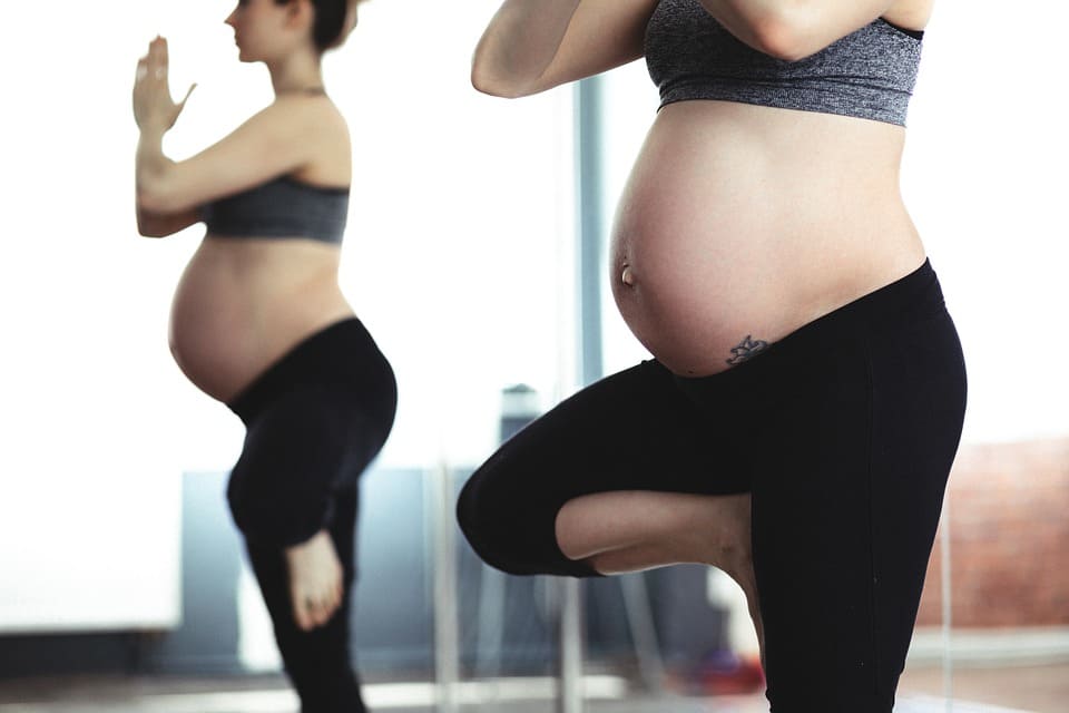 Douleur au mollet enceinte: Pourquoi et que faire?