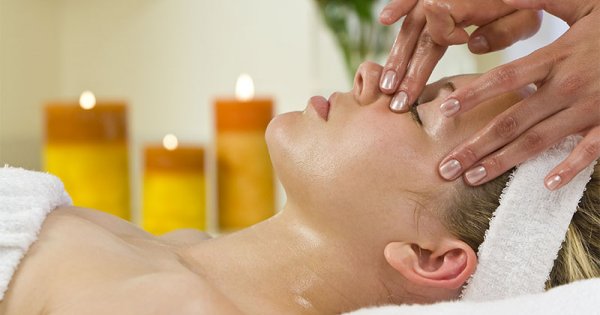 massage anti sinusite